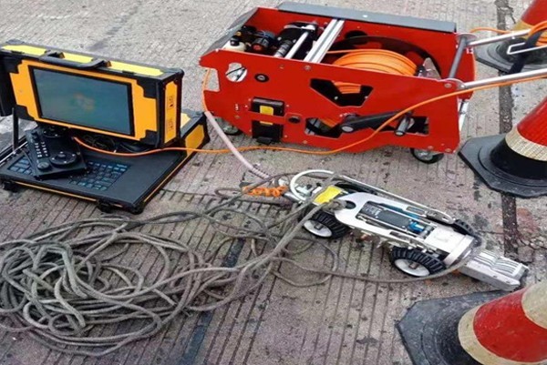 静乐CCTV管道检测机器人